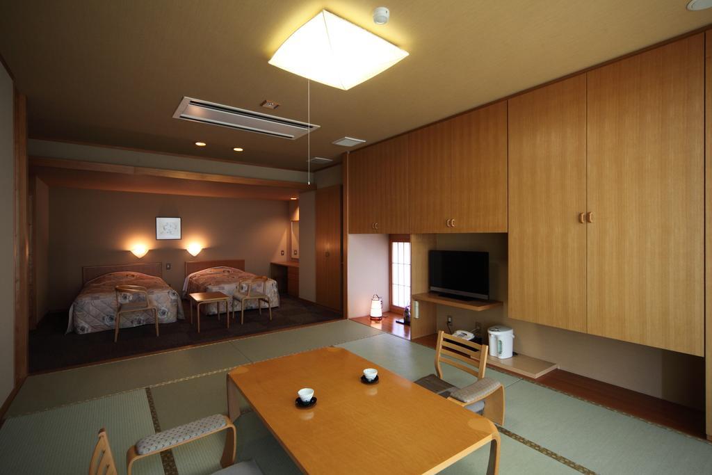 קאראטסו Kanko Hotel Taibokaku מראה חיצוני תמונה
